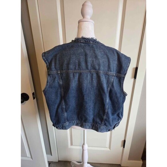 Gap women's denim vest - Picture 3 of 6